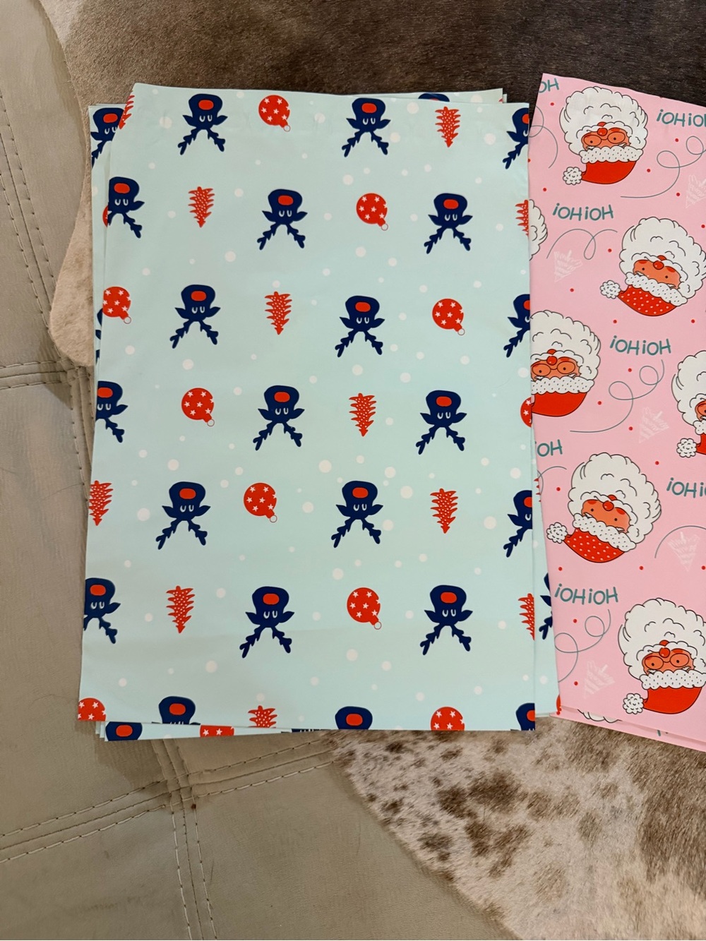 Polymailers Christmas 10-10x13 & 2 14.5x9
